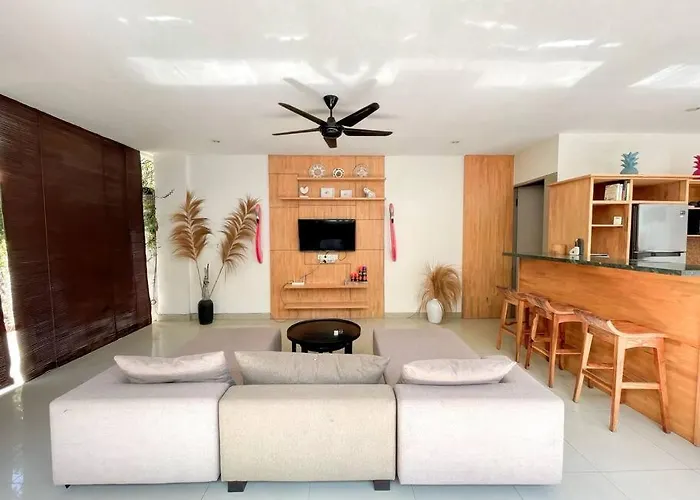 Villa Tepi Pantai *